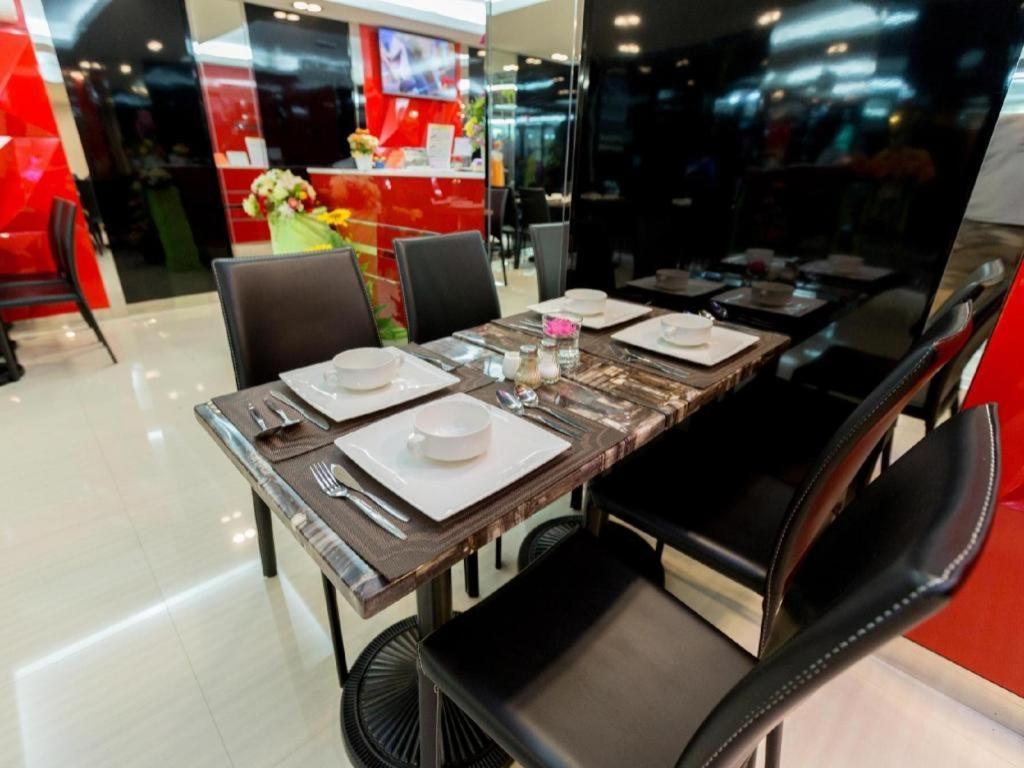 בנגקוק Euro Luxury Pavillion Pratunam מראה חיצוני תמונה